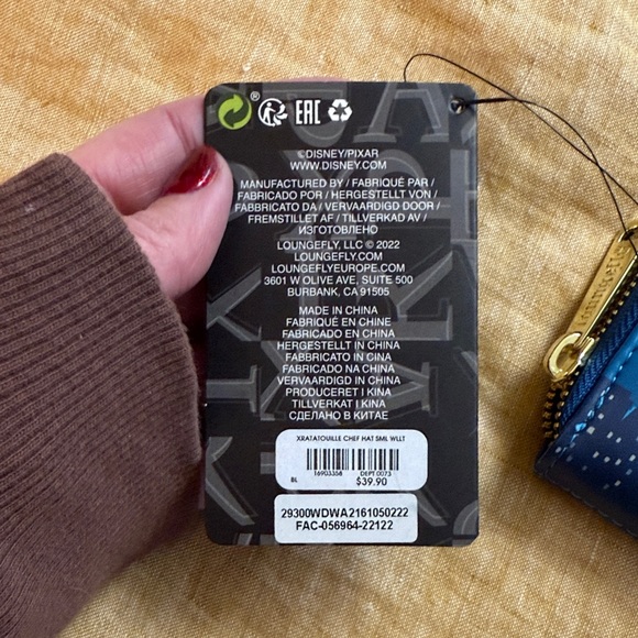 Disney parks Pixar Loungefly Ratatouille wallet - Picture 8 of 17